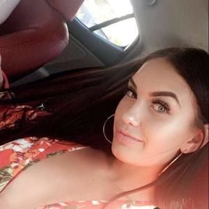 Meet your Posher, Aimee